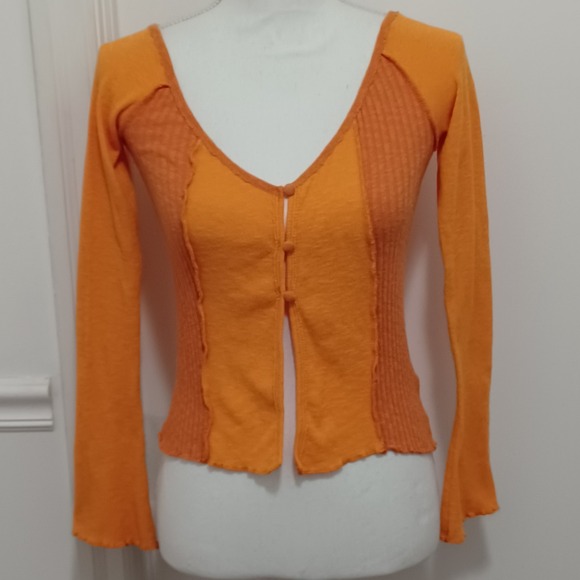 Urban Outfitters Tops - Urban Outfitters Womens Crop Top Long Sleeves Lightweight Sz SP Orange